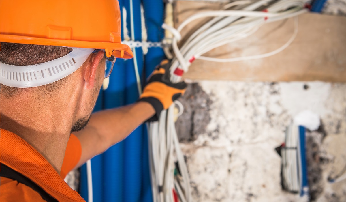 How to Choose the Best Electrical Contractor